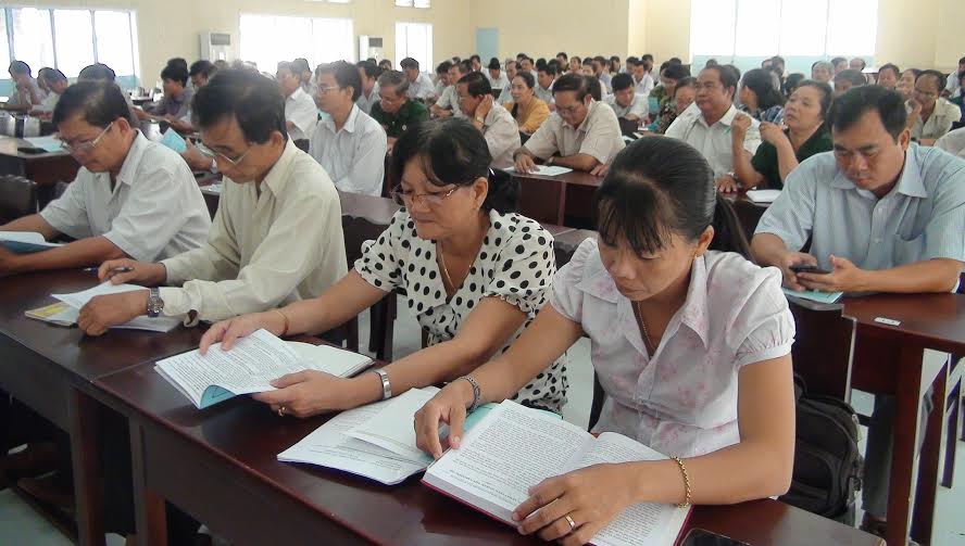 Tay Ninh province: Religious training held for local officials