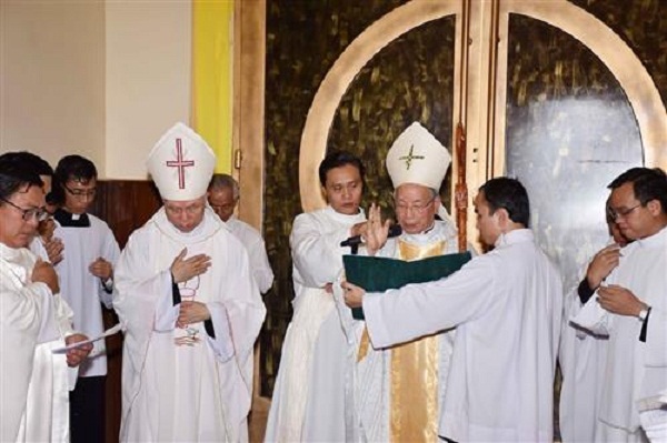 Xuan Loc diocese holds closing ceremony of Holy Year