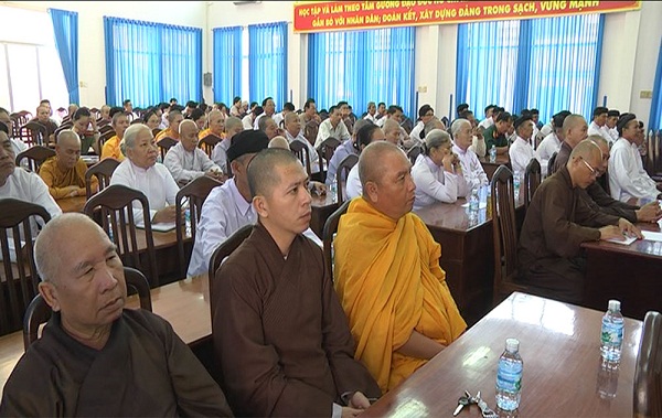 Long An province: Meeting with religious and ethnic people held 