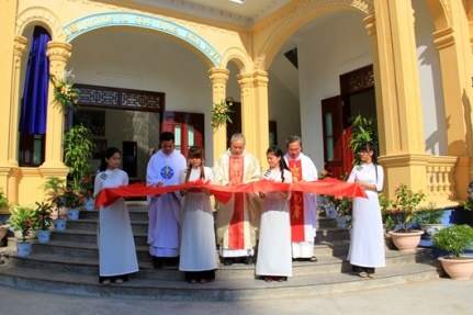 Thai Binh province: Images of inauguration ceremony for Dong Khe Catholic parish’s church