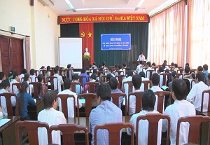 Soc Trang province: Religious training for local officials held