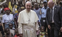 Pope Francis promises to be 'apostle of hope' on Central African Republic visit