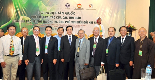 Religious organizations in Vietnam issues joint commitment on environmental protection and climate change adaptation