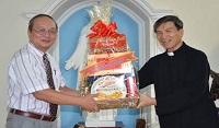 Ba Ria-Vung Tau provincial authorities extend Christmas greetings to local Christian dignitaries 