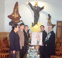 Dak Lak province: VFF extends Christmas greetings to local Christians