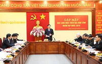 Quang Ninh province holds Christmas meeting with local priests 