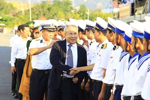 Khanh Hoa province: VBS sends three Buddhist monks to Truong Sa islands