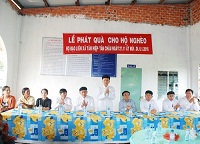 Tay Ninh province: Caodai Church conducts charity visit to local communes