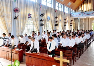 Binh Thuan province: Protestant Missionary Board reviews its performance 2015