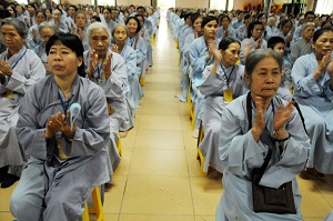 Bac Ninh province disseminates laws to followers of Dien Quang Pagoda 