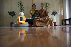 Robot monk blends science and Buddhism at Chinese temple