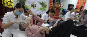 Hanoi Caritas concludes 1st charity program of eye surgery for 2016