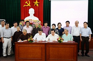 Phu Tho province: Local religious organizations sign agreement on protection environment, climate change adaptation 