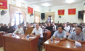 Quang Binh province: Key personnel of religions join conference on Party resolution