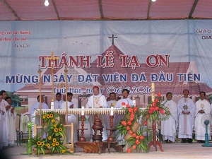 Kontum province: Construction work for Đăk Jâk church started