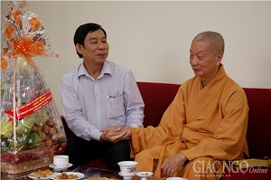 Ho Chi Minh city: VFF leader visits Buddhist magazine