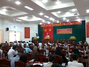 Ben Tre provincial VFF holds meeting on Resolution of 12th Party Congress for local religious dignitaries