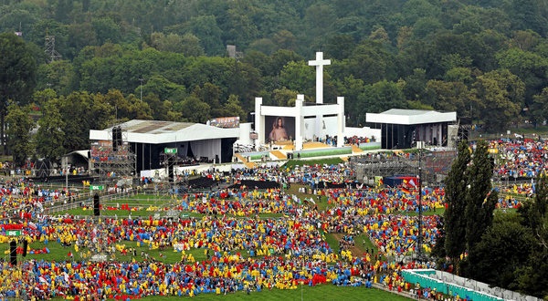 Catholics Celebrate Opening Of World Youth Day Ahead Of Pope’s Visit 