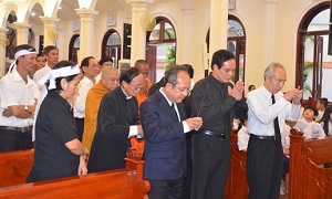 VFF leader attends the funeral held for Priest Peter Nguyễn Công Danh 