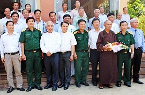 Catholics in Dong Nai province actively engage in the all-people national defense