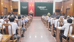 Quang Binh province fosters religious knowledge for local officials 