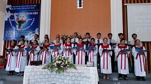 Spiritual refreshment conference for middle-aged Protestants in Quang Ngai held