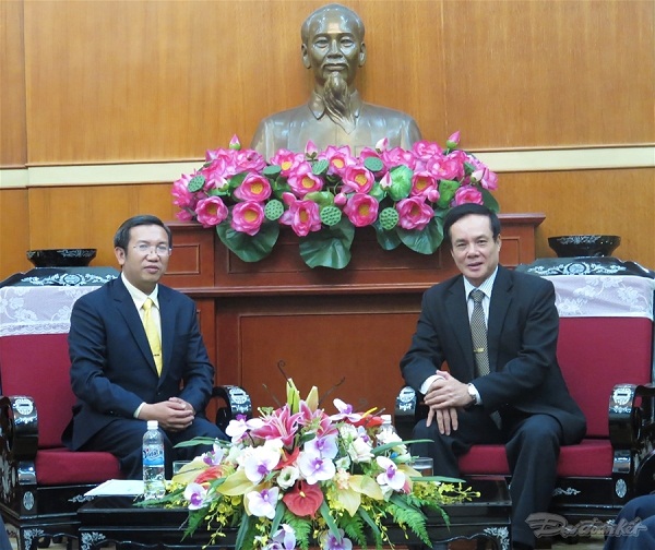 Vietnam Baptist Church delegation visits VFF Central Office