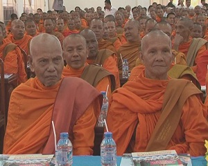 Propaganda on Southern land history for Buddhist dignitaries and key people from Khmer community held in Tra Vinh