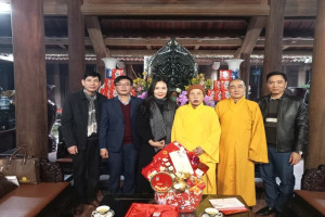 Government religious committee official pays pre-Tet visit to Deputy Patriarch of Vietnam Buddhist Sangha in Bac Ninh