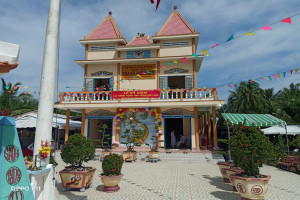 Caodai parish in Tien Giang marks 15th years of its new worshipping temple