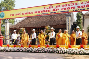 Government Religious Committee leader attends ceremony starting restoration of Huong Ap Pagoda in Thai Nguyen