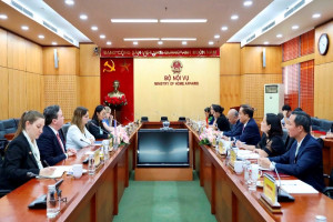 Deputy Minister Vũ Chiến Thắng meets with U.S. Acting Deputy Assistant Secretary