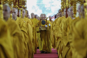 Vietnam Buddhist Institute in Hanoi opens new school year