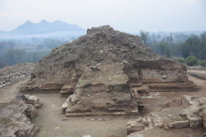1,800-Year-Old Buddhist Stupa and Relics Unearthed in Pakistan
