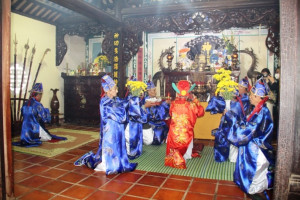 Lac Giao communal house in Buon Ma Thuot holds spring worshiping ceremony