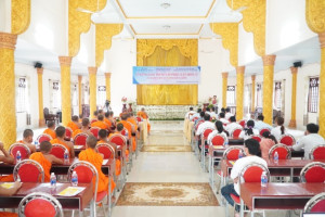 Law training course for Theravada monks and lay Buddhists held in Kien Giang