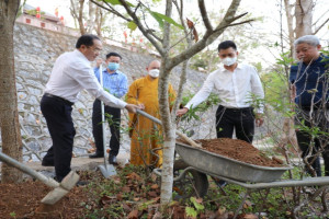 Deputy Minister Vũ Chiến Thắng meets with VBS chapter in Dien Bien province