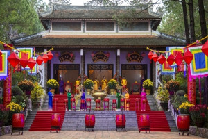 Thua Thien – Hue festival commemorates ancestors’ merits