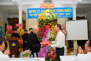 Government Religious Committee leader attends 4th congress of Minh Ly Faith organization