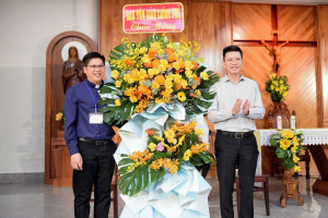 Vice Chairman Nguyễn Tiến Trọng extends congratulations to national conference of Vietnam Union of Superiors General