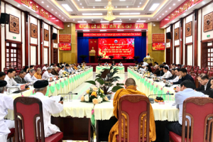 Gia Lai provincial authorities hold spring meeting with religious dignitaries