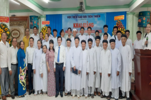 Tien Thien Caodai Institute opens first training course