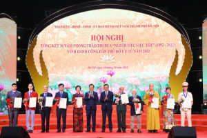 Most Venerable Thích Thanh Nhiễu honored as “Elite Citizen of the Capital”