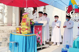 Caodai parish in Tien Giang solemnly inaugurates Divine Eye worshipping symbol