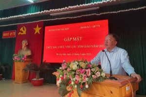 Bu Gia Map district in Binh Phuoc holds exchange meeting with religious dignitaries