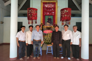 Religious Committee in An Giang extends visit to local Buu Son Ky Huong Temple