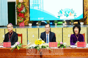 Seminar on Catholicism in Nam Dinh