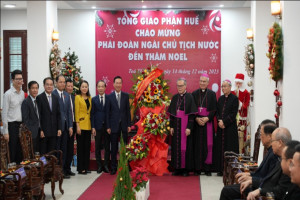 President Võ Văn Thưởng pays pre-Christmas visit to Hue Archdiocese
