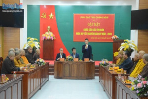 Provincial authorities in Quang Ngai, Kon Tum meet with religious dignitaries ahead of Tet
