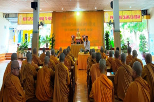 Disseminating religious laws to Buddhist nuns in Gia Lai